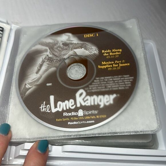 The Lone Ranger South of the Border 10 CD Box Set 2011 Classic Radio Western - Picture 4 of 9